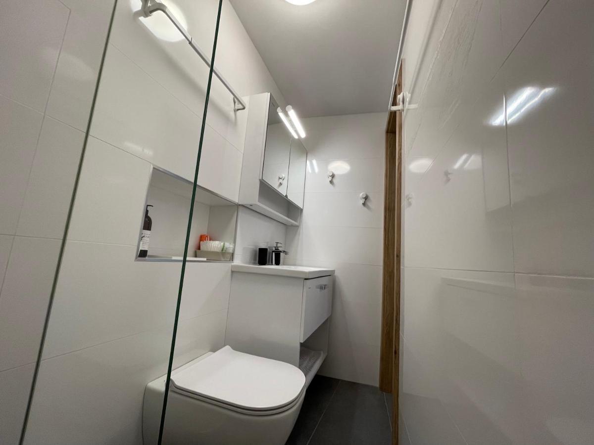 Apartments Piranom Luaran gambar